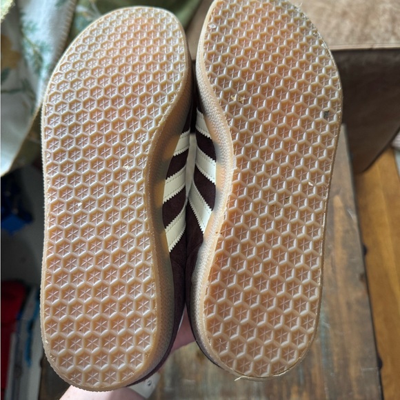Adidas Originals Gazelle Shadow Brown with White Stripes - Picture 6 of 8